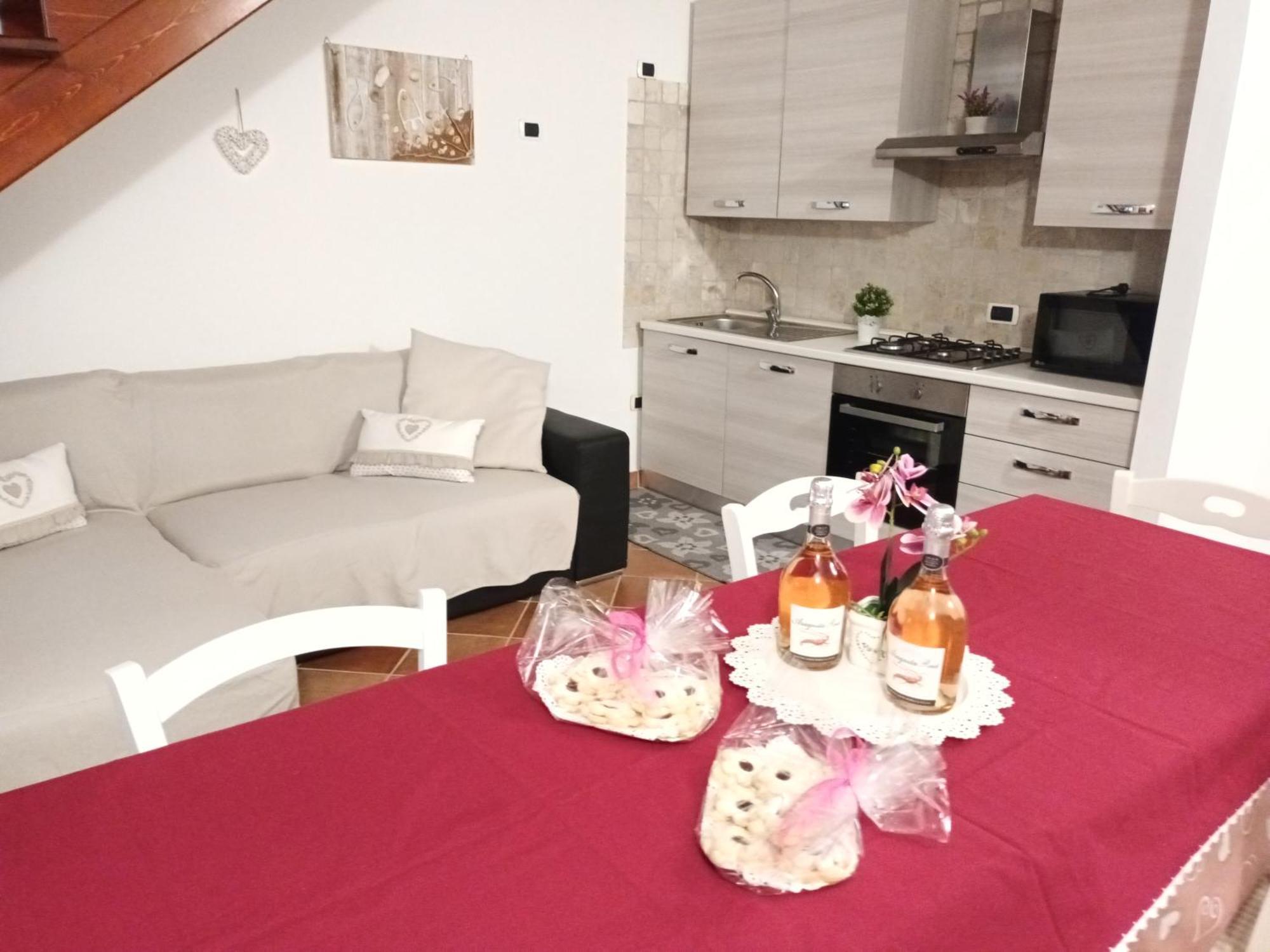 La Casa Del Cuore Pula Esterno foto